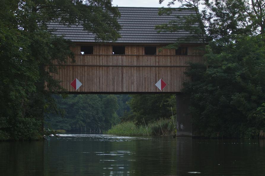 Hausbrücke über der Havel