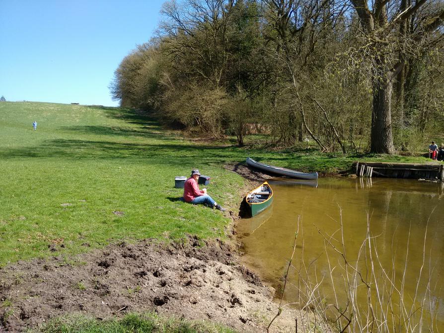 Paddel-Pause an der Pferde-Badestelle Paddel-Pause an der Pferde-Badestelle