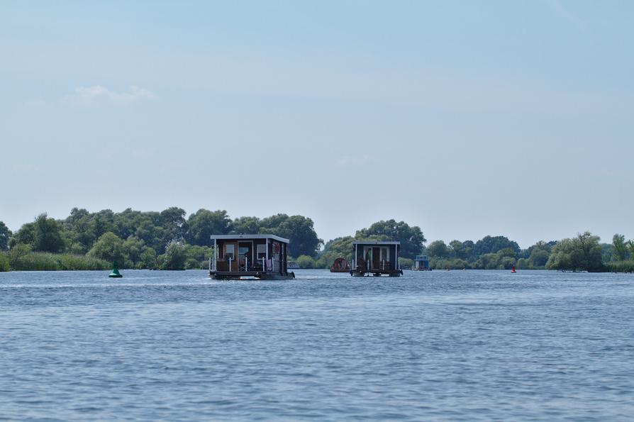 schwimmende Baracken auf der Unteren Havel