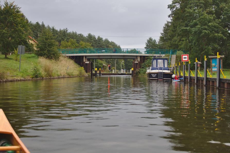 vor der Diemitzer Schleuse