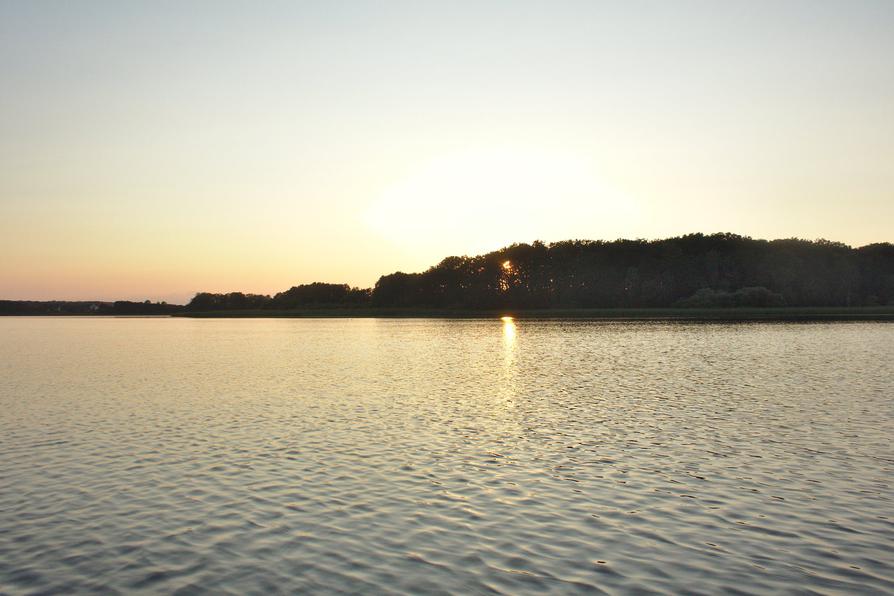 Abendkanutour auf dem Sternberger See