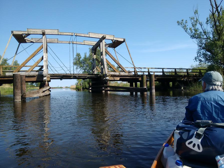Holz-Klappbrücke in Nehringen
