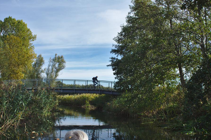 neue Fußgängerbrücke in Mielkendorf