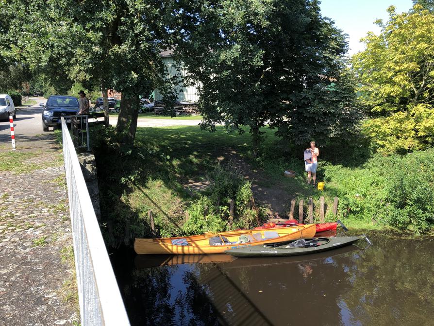 Pause in Föhrden-Barl