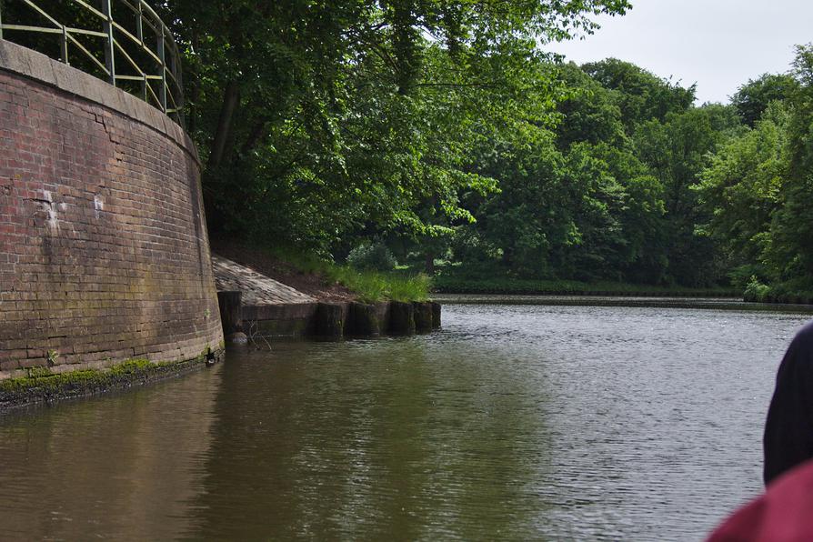 vom Wallhafen zum Stadtgraben