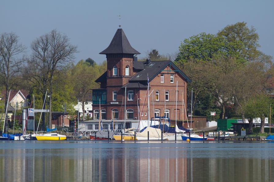 Segelhafen in Plön