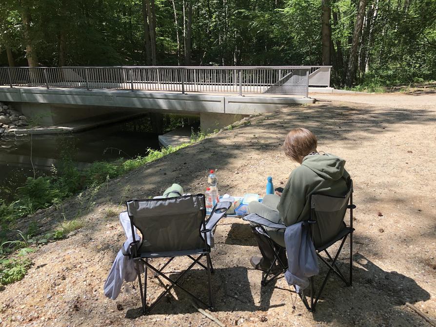 Pause an der neuen Brücke bei Neuwoserin