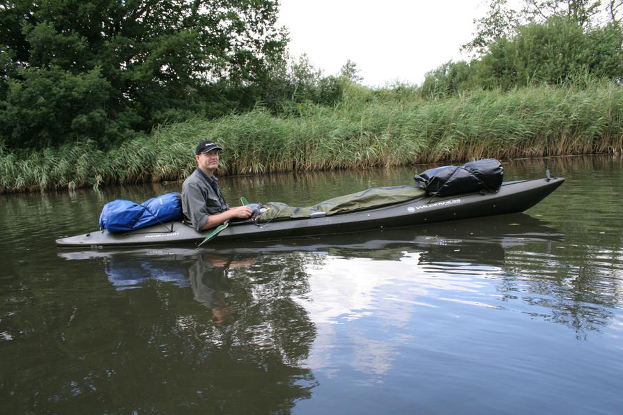 Jürgen im Kajak "Wilderness Systems T145"