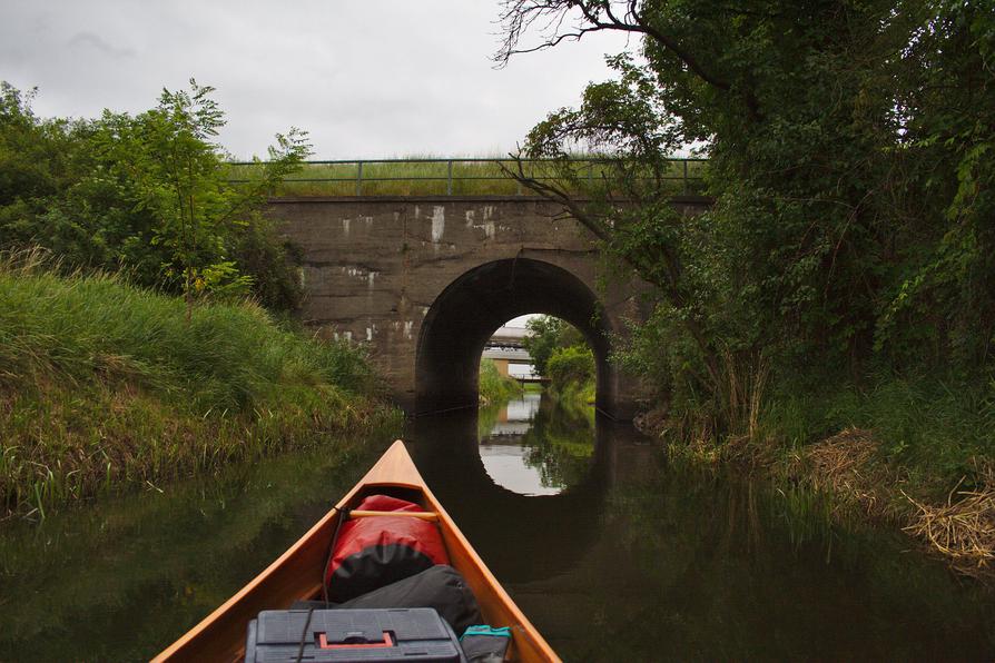 Eisenbahnbrücke über den Schleusengraben