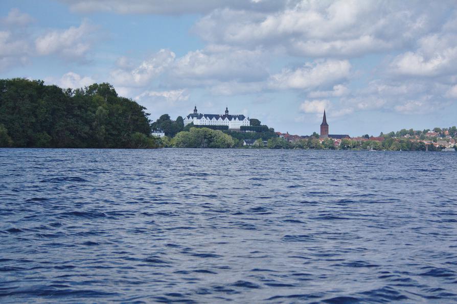 Die Plöner Stadtbucht im Großen Plöner See