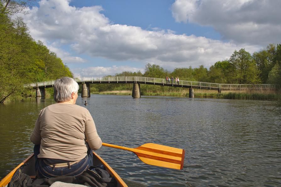 auf der Schwentine bei der Weißen Brücke